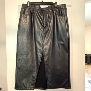 Abercrombie & Fitch Black Leather Midi Skirt size 33